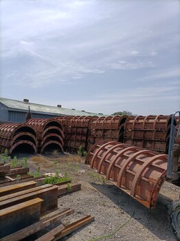 濟源市沿黃高速直徑1300圓柱模板租賃