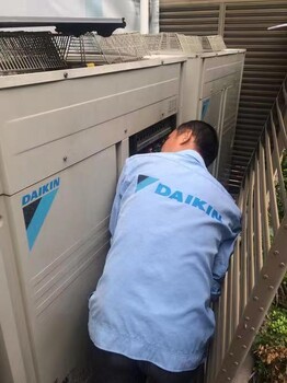 江北區(qū)盤溪附近空調(diào)上門維修師傅電話(空調(diào)維修加氟點(diǎn)就在你附近)