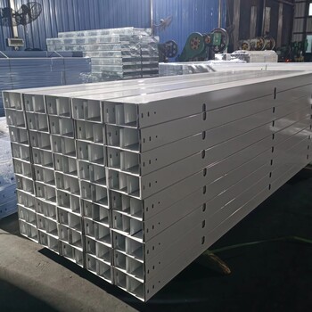 廠家貨源橋架線槽線管梯式橋架防火橋架水平彎通鐵線槽等