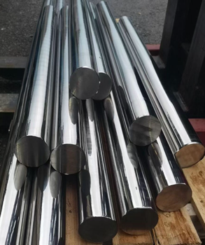 不锈钢有很多种类，其中有很多金属感强、平整度高、很强的耐蚀性