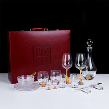 新款北欧玻璃餐具套装描金玻璃碗西餐垫盘水晶醒酒器红白酒杯