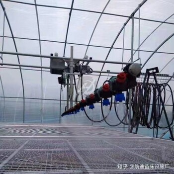 噴灌機(jī)智能灌溉節(jié)水省力溫室移動(dòng)設(shè)備