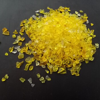 供應(yīng)天然彩色玻璃珠水磨石骨料造景玻璃砂