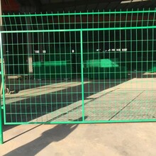 安平县护栏网厂家供应热浸镀锌涂塑钢构隔断金属网栏