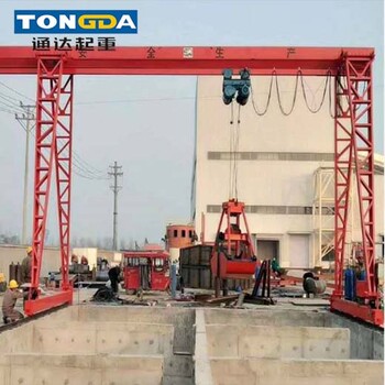 福建移動式龍門架1/3/5噸起重吊架