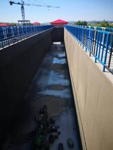 汉高厂家生产LM高聚物改性沥青防水涂料施工简单