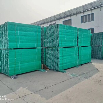 新疆巴音郭楞生产玻璃钢标志桩生产厂家