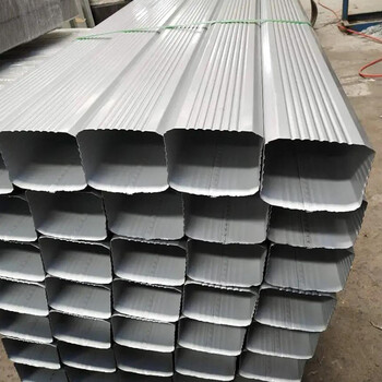 泉州市彩钢雨水管钢结构镀锌铁皮排水管厂家供货