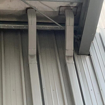 湖州市厂房108*144彩钢雨水管钢结构镀锌铁皮排水管月度评述