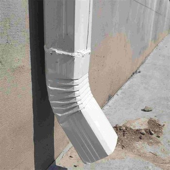 潮州市彩钢雨水管钢结构镀锌铁皮排水管行情价格