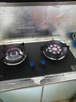 臨沂修燃?xì)庠钣蜔煓C(jī)的電話上門快更