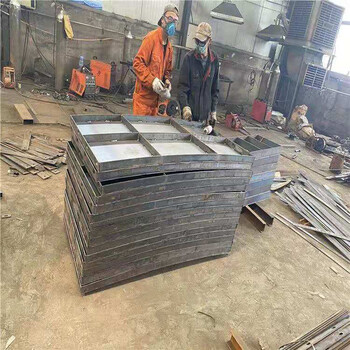 河南隧道防撞墻模板高速公路防撞墻鋼模板廠家