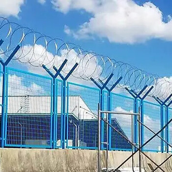 厂家销售机场护栏网刀片刺绳机场围界Y型柱防护网