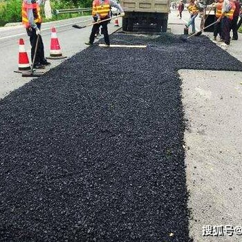 瀝青冷補料路面修補冷補料道路修補