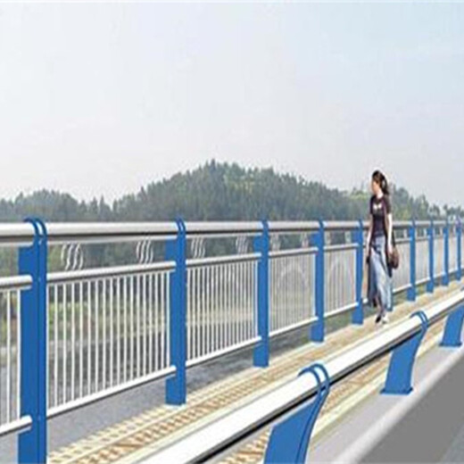 湖南省岳阳市河道景观人行道栏杆