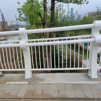 福建省寧德市燈光護(hù)欄