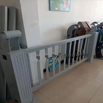 廣西百色市鋁合金護(hù)欄