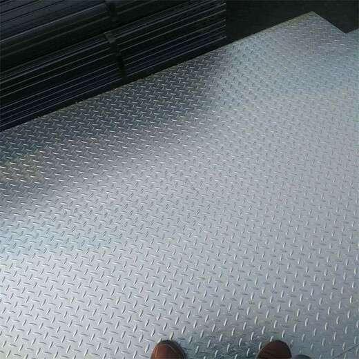 蚌埠Q355D镀锌花纹板一名2.5mm压花板建筑桥梁用板材