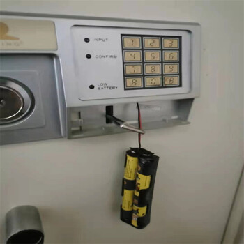 連云港大鵬機械密碼鎖柜聯保大鵬廠家