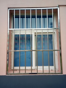 北京西城车公庄护网小区定做防盗窗安装阳台围栏