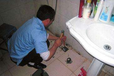 上海黄浦浴缸漏水维修、淋浴房、浴缸、地漏、花洒安装/维修服务