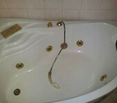 上海维修浴缸漏水、修补铸铁浴缸、修补亚克力浴缸