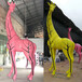 户外仿真长颈鹿摆件广州玻璃钢景观雕塑园林动物小品雕塑