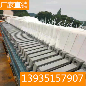 西藏那曲班戈小型固液分離機(jī)壓泥機(jī)
