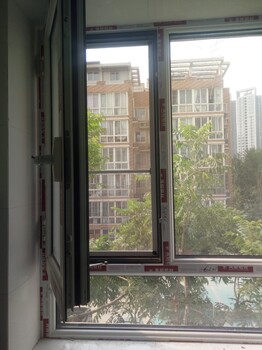 北京大兴定做断桥铝窗户不锈钢护栏阳台护网