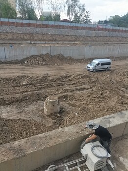 玉樹稱多混凝土拆除施工
