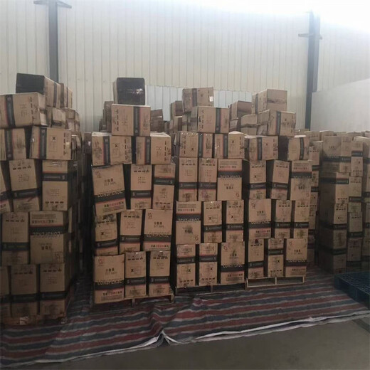 遼陽回收工程剩余油漆回收果膠歡迎來電