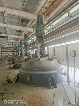廠家轉讓8噸二手電加熱反應釜二手外加套不銹鋼反應釜