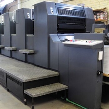 富士施乐彩色复印机原装粉盒销售，可做复印机全包耗材配件维修