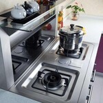 专业维修电磁灶、厨房家电提供中式油烟机、电烤箱、电炖锅服务