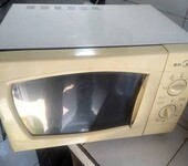 專業(yè)安裝維修太陽能熱水器、洗衣機(jī)、冰箱、空調(diào)、提供維修-更換輔件/調(diào)試、更換控制器等各類家電維修服務(wù)
