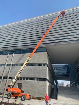 上海虹橋附近哪有18米20米自走電動(dòng)登高作業(yè)車出租的