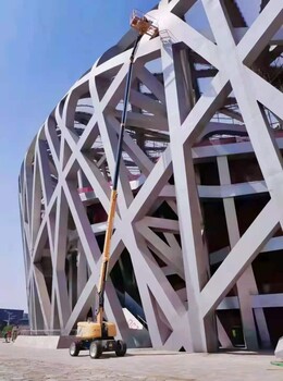 上海崇明島附近哪有21米33米自走高空車出租6米18米價(jià)格多少