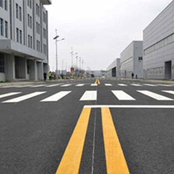 南京道路劃線2025新資訊；停車位劃線，施工道路熱熔劃線