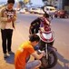 电瓶车怎么换电瓶