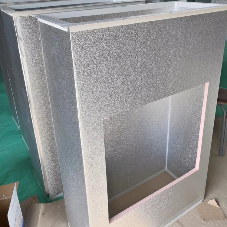 贵州毕节市挤塑彩钢板风管单面铝箔挤塑板贴面机