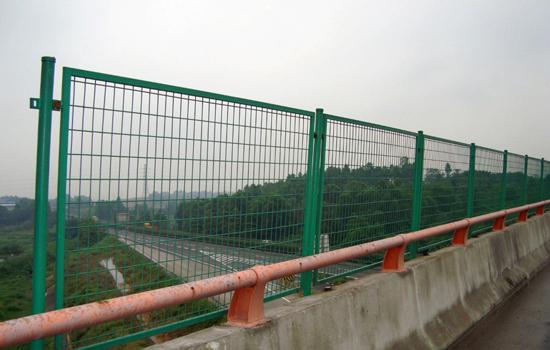 上海普陀桥梁封闭网道路防落物网