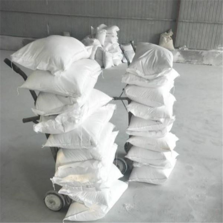 稀土硅酸盐保温膏生产基地