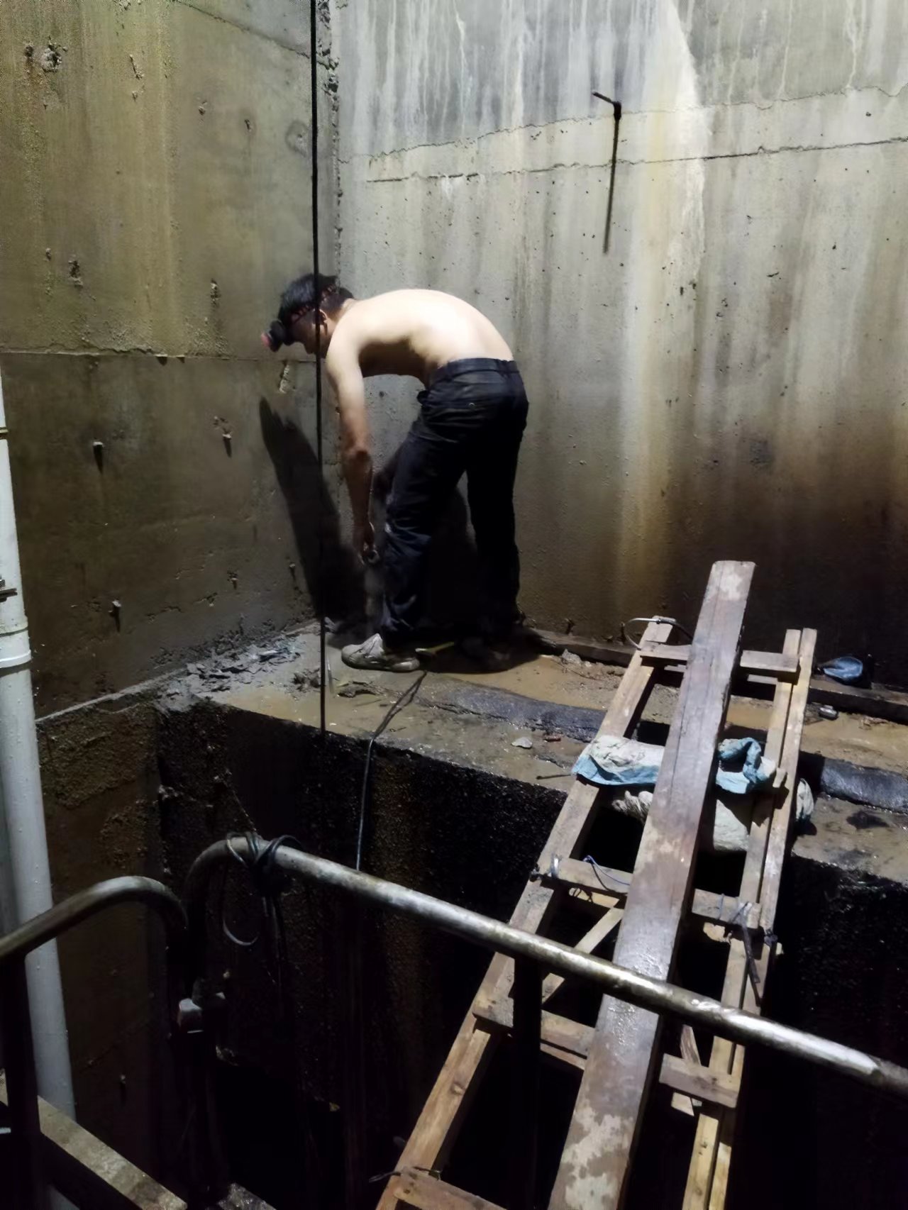 梅州平远二手房墙面批灰翻新，梅县本地防水补漏公司