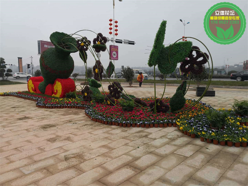 常德鼎城74周年绿雕案例图片