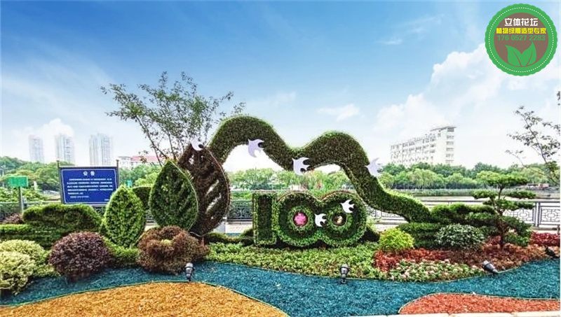 容城绿雕厂家价格，植物雕塑设计