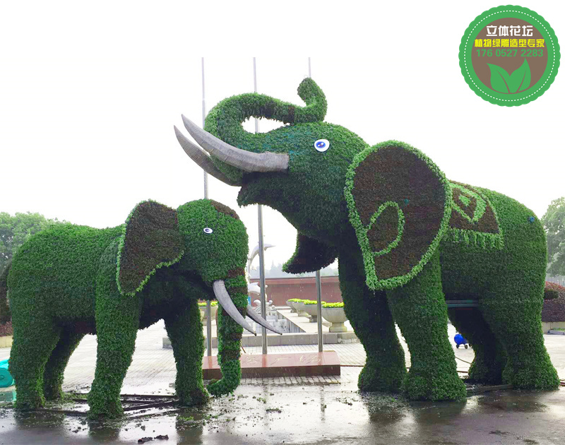 昆都仑绿雕工艺品制作团队，城市植物景观