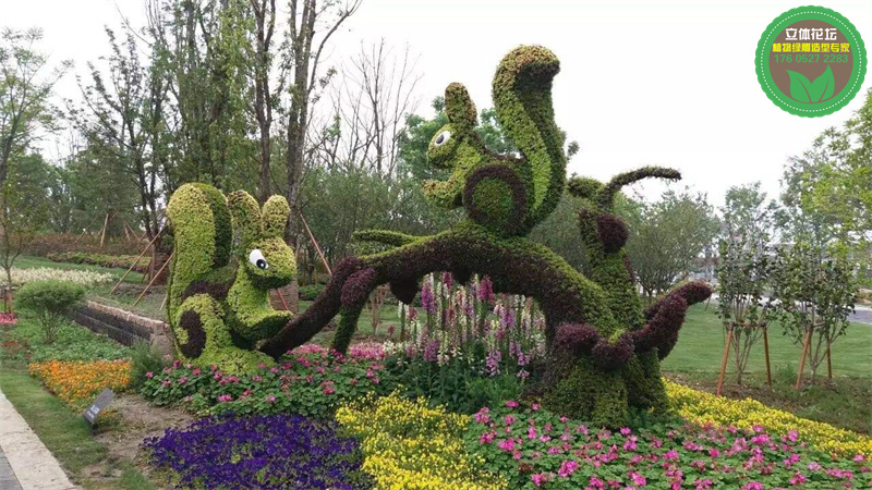 湖州节庆绿雕案例图片，花坛雕塑