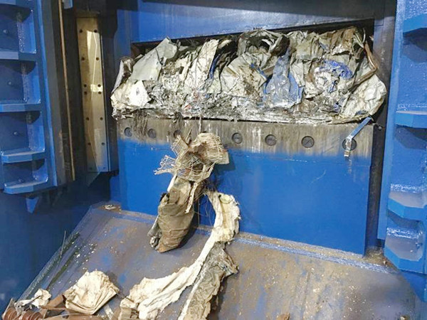 巩义废铁金属剪切机-800吨龙门剪