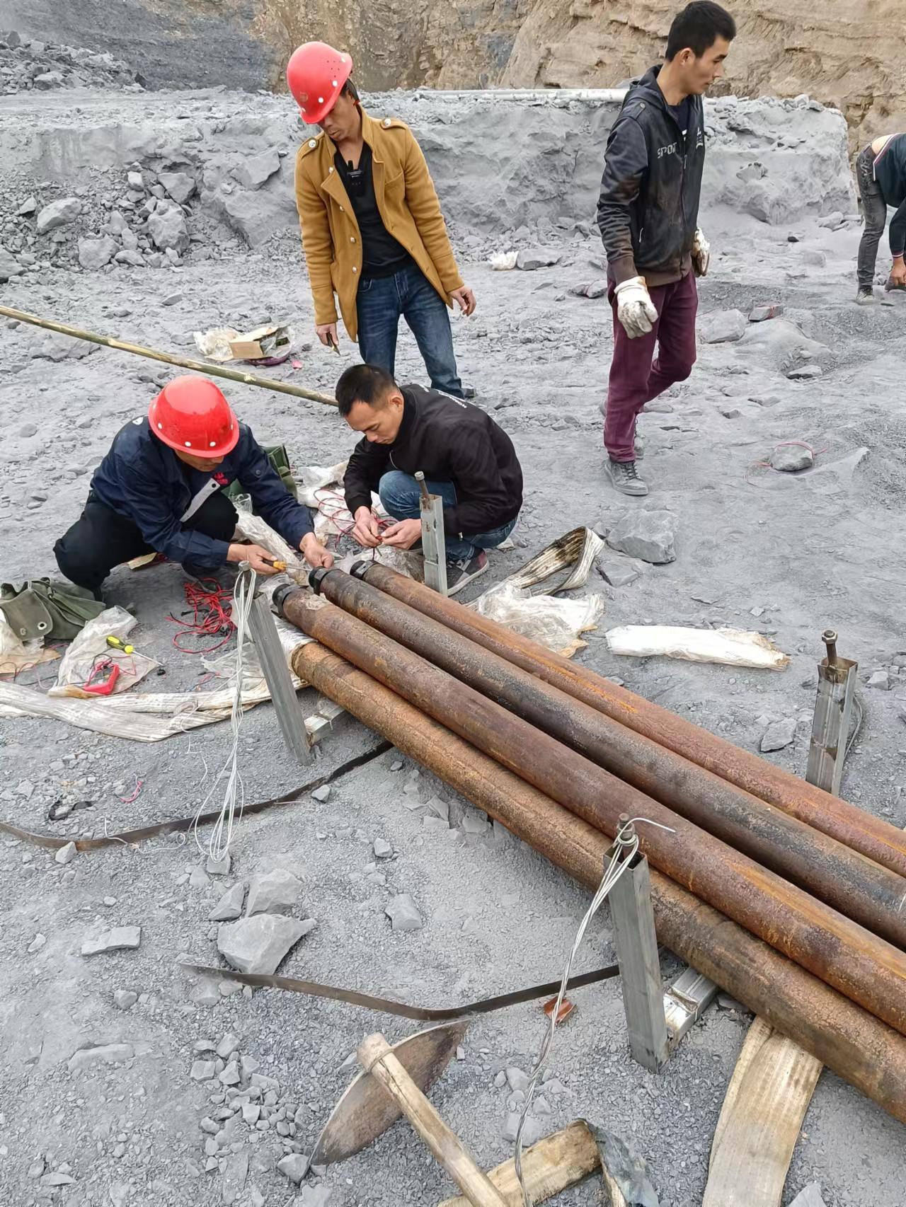 湖南省张家界市二氧化碳气体爆破二氧化碳爆破致裂管