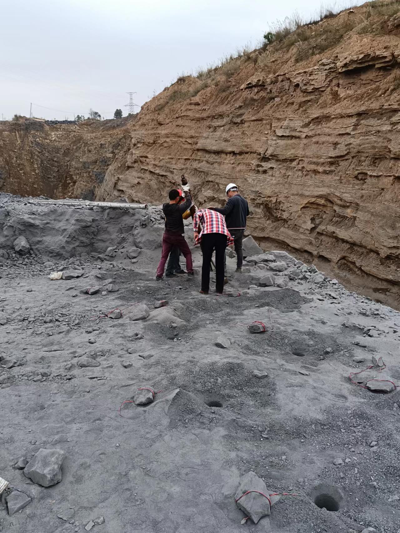 陕西安康二氧化碳爆破矿山开采新工艺